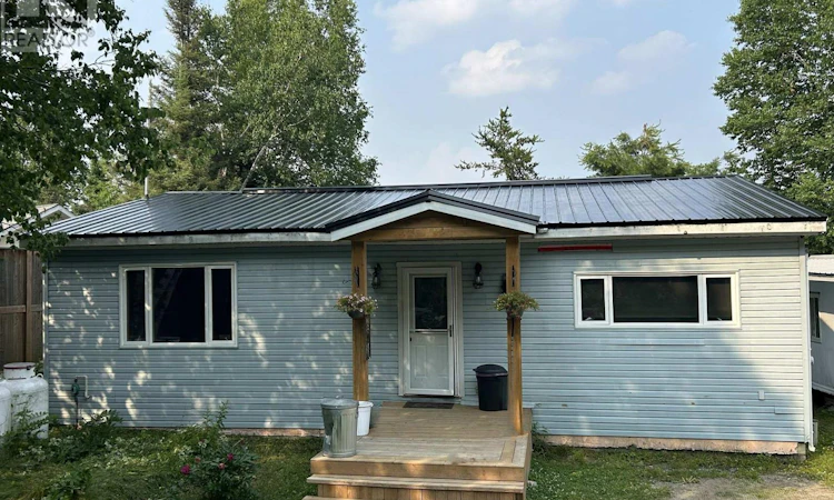 512 Bay Road SOUTH