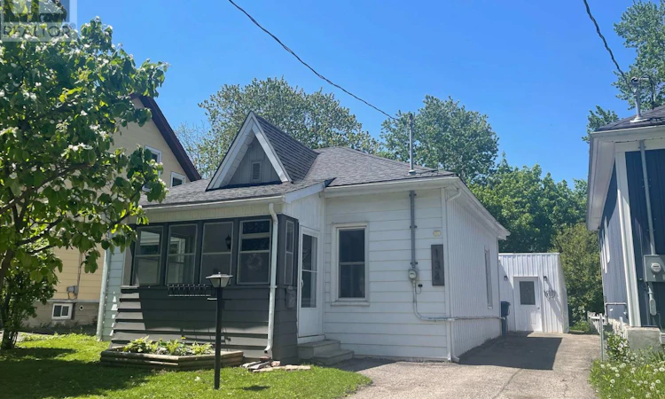 134 Well Street