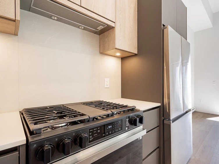 304-19577 65b Avenue, Surrey, BC, V4N 6B5 - 12
