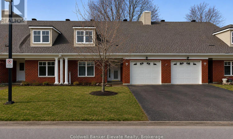 36-2705 Kingsway Drive