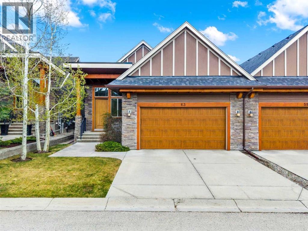 63 Cortina Villas SW, Calgary, AB, T3H 0W8