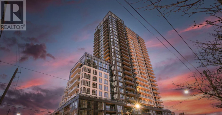913-286 Main Street, Toronto, ON, M4C 4X4
