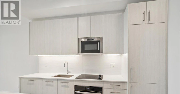 913-286 Main Street, Toronto, ON, M4C 4X4 - 5