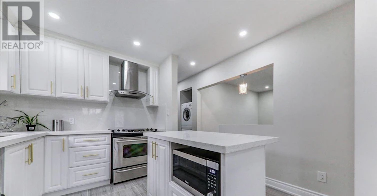 MAIN-66 Valdez Court, Oshawa, ON, L1J 5W9 - 10