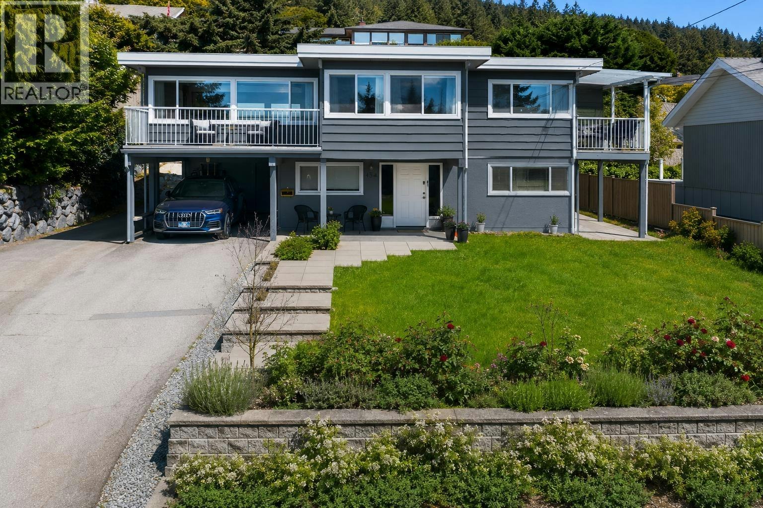 454 Monteray Avenue, North Vancouver, BC, V7N 3G2
