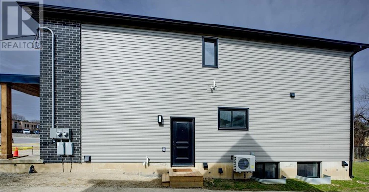 2-LOWER-160 Weber Street W, Kitchener, ON, N2H 4A4 - 14