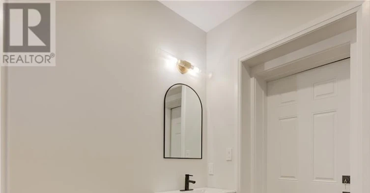 2-LOWER-160 Weber Street W, Kitchener, ON, N2H 4A4 - 10