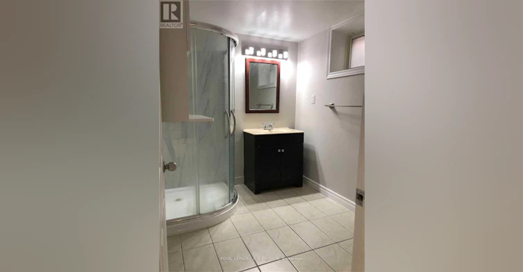 LOWER-778 Upper Wellington Street, Hamilton, ON, L9A 3R4 - 8