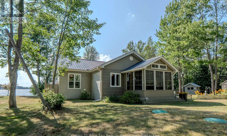 63 Westview Drive W