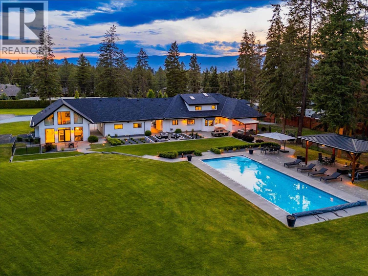 4155 Field Road, Kelowna, BC, V1W 4G1 - 2