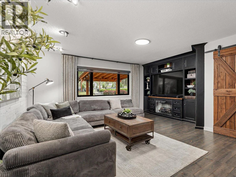 4155 Field Road, Kelowna, BC, V1W 4G1 - 11