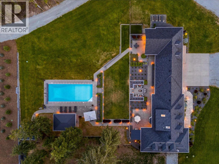 4155 Field Road, Kelowna, BC, V1W 4G1 - 3