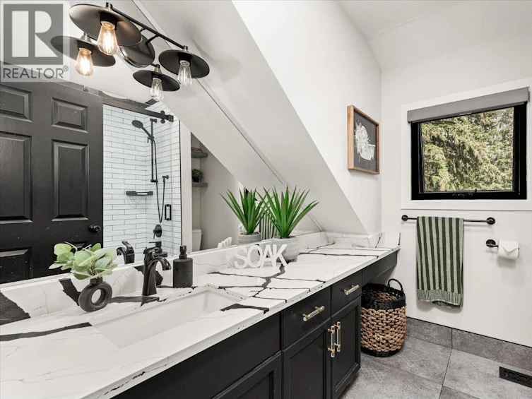 4155 Field Road, Kelowna, BC, V1W 4G1 - 31