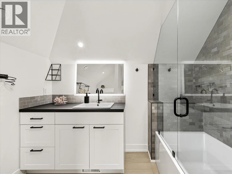 4155 Field Road, Kelowna, BC, V1W 4G1 - 43