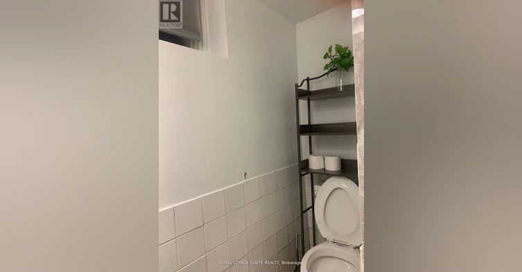 LOWER-200 Phyllis Avenue, Toronto, ON, M1M 1Z1 - 10