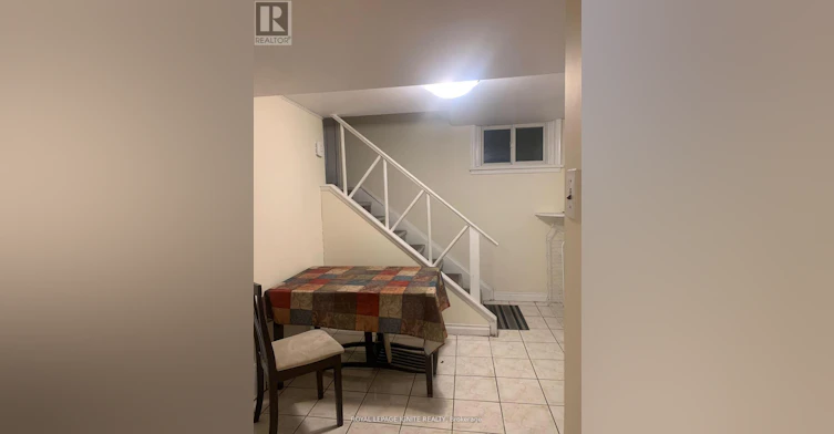 LOWER-200 Phyllis Avenue, Toronto, ON, M1M 1Z1 - 2