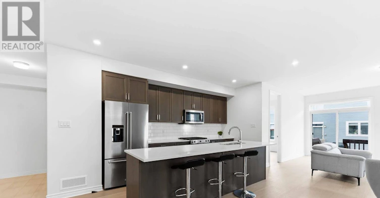 126 Lumen Place, Ottawa, ON, K1W 0S9 - 9