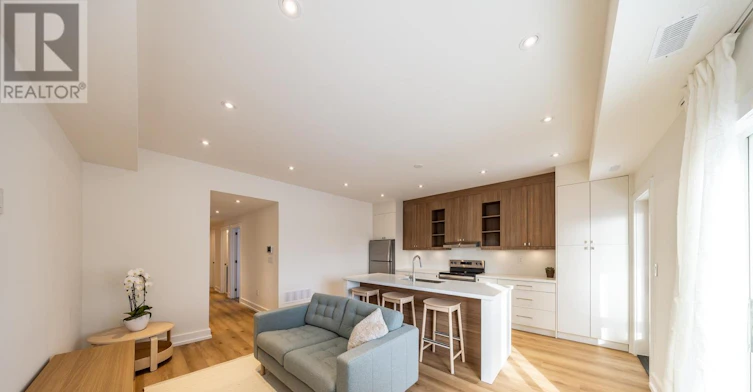 B-29 Hatherley Road, Toronto, ON, M6E 1V8 - 22