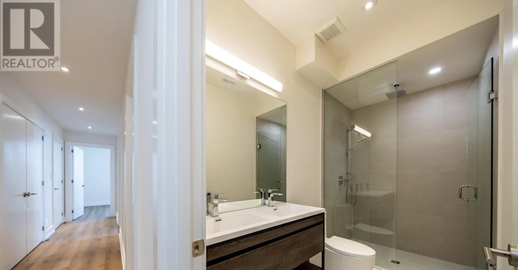 D-29 Hatherley Road, Toronto, ON, M6E 1V8 - 31