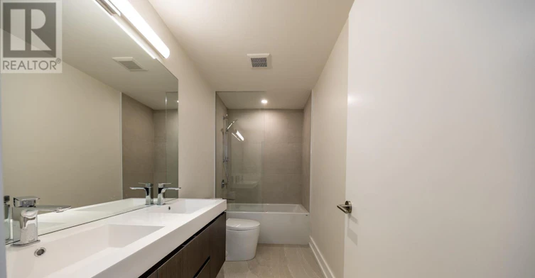 D-29 Hatherley Road, Toronto, ON, M6E 1V8 - 33