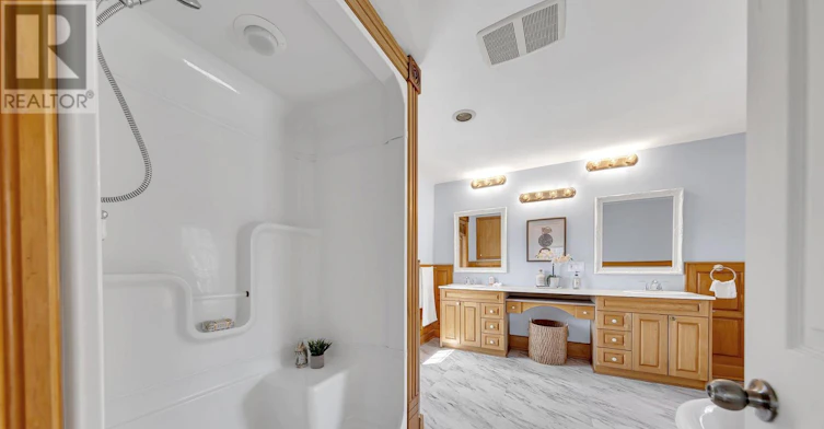 MAIN-52 Victoria Avenue N, Peterborough, ON, K9H 4W1 - 32