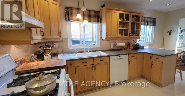 UPPER-69 Silas Hill Drive, Toronto, ON, M2J 2X8 - 3