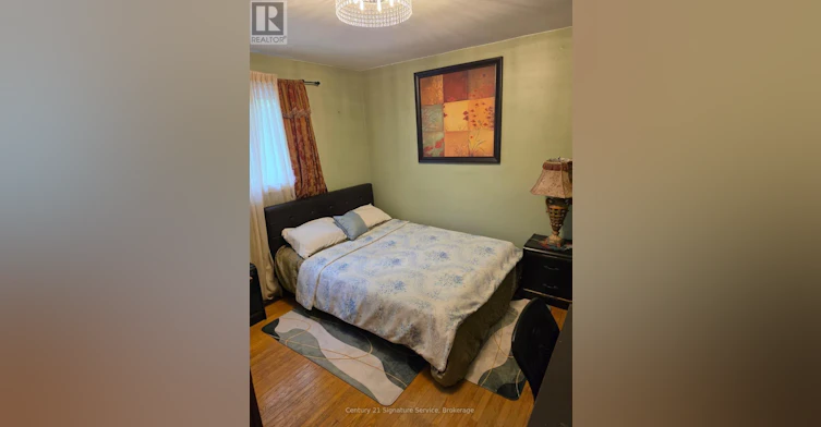 793 Eyer Drive, Pickering, ON, L1W 2K2 - 2