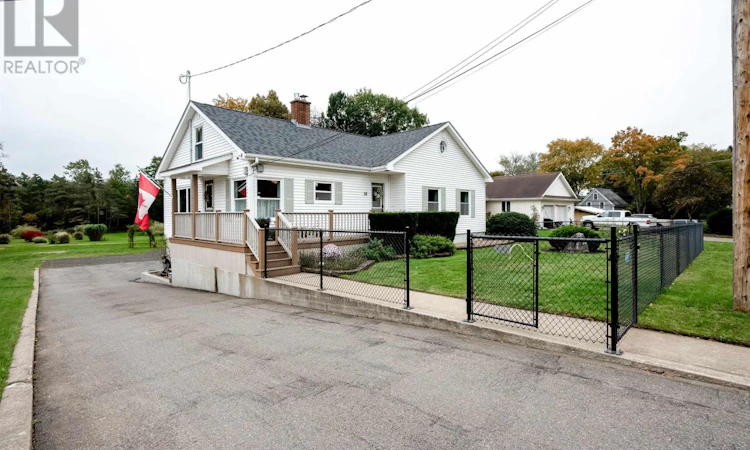 10 Connaught Ave Avenue
