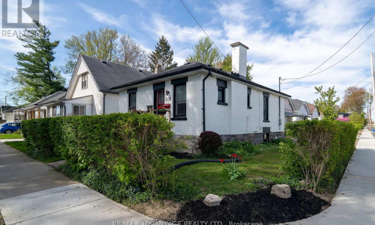 577 English Street
