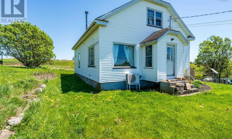 1614 Main Shore Road