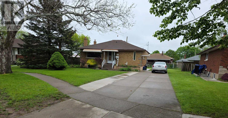 BSMT-32 Stewart Avenue, Thorold, ON, L2V 2W7