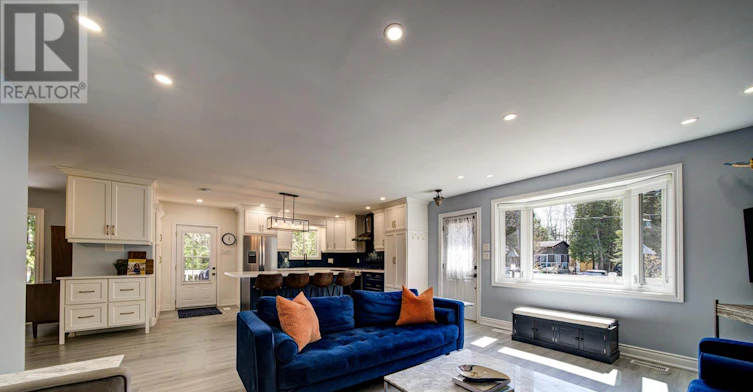 2 Maplewood Drive, Tiny, ON, L0L 1P1 - 10