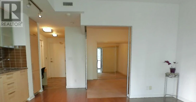 601-12 York Street, Toronto, ON, M5J 0A9 - 12
