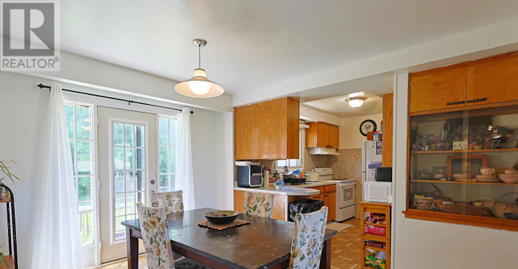 268 Burlington Crescent, London, ON, N5Z 3G5 - 6