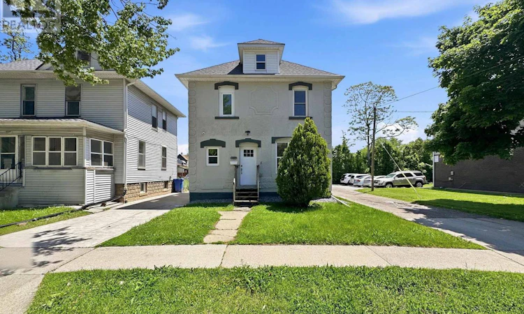 3277 Baby Street
