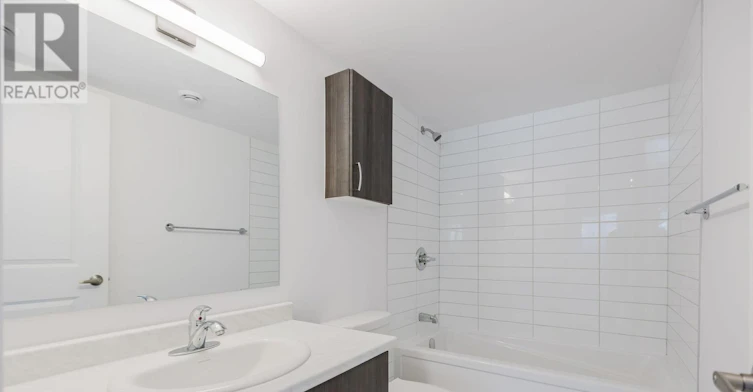 E-230 Pingwi Place, Ottawa, ON, K1X 0E9 - 16