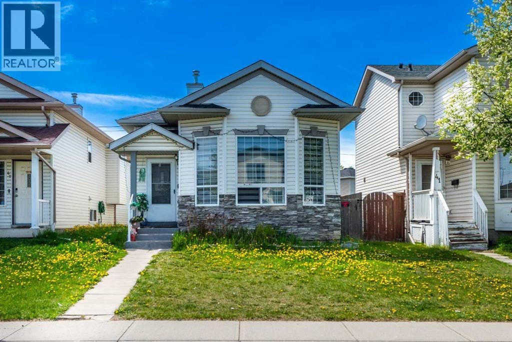 45 Martin Crossing Crescent NE, Calgary, AB, T3J 3S8