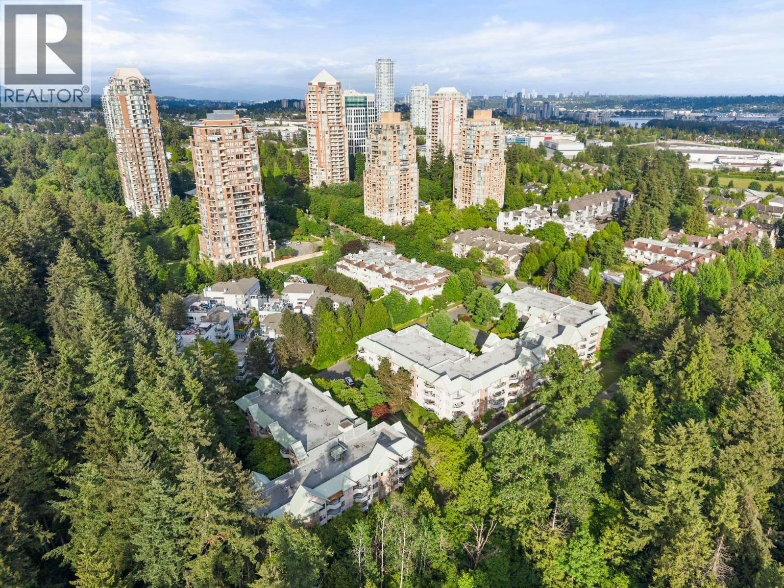 410-6737 Station Hill Court, Burnaby, BC, V3N 4V2