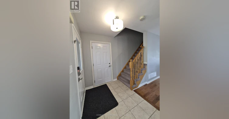 1000 Barclay Circle, Milton, ON, L9T 5W5 - 4