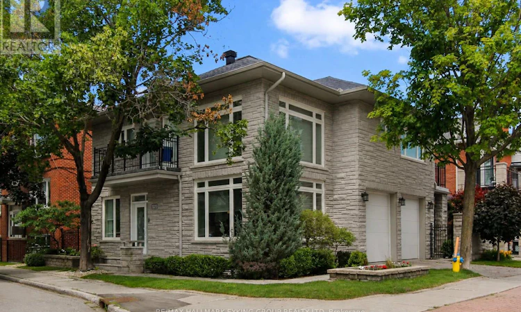 121 Macdonald Street