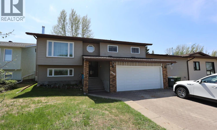 1699 Allbright Crescent