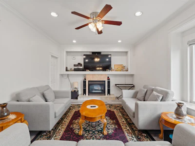 6312 166a Street - 5