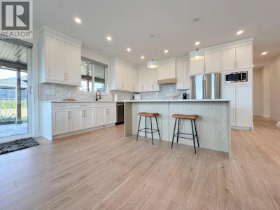 3627 Fairwinds Drive - 2