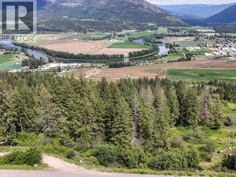 121 Twin Lakes Road, Enderby, BC, V0E 1V3 - 11