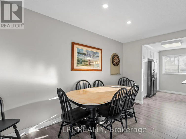 9952 Prince Phillip Street, Lambton Shores, ON, N0M 2N0 - 13