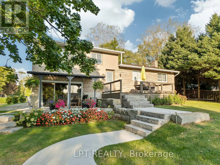 9952 Prince Phillip Street, Lambton Shores, ON, N0M 2N0 - 2