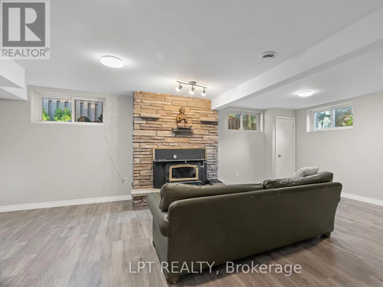 9952 Prince Phillip Street, Lambton Shores, ON, N0M 2N0 - 31