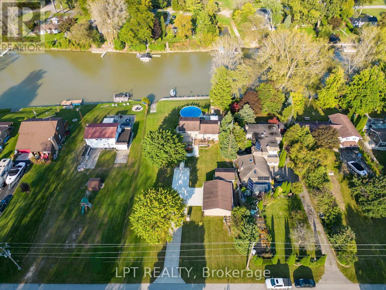 9952 Prince Phillip Street, Lambton Shores, ON, N0M 2N0 - 48