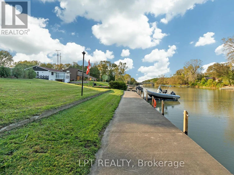 9952 Prince Phillip Street, Lambton Shores, ON, N0M 2N0 - 44