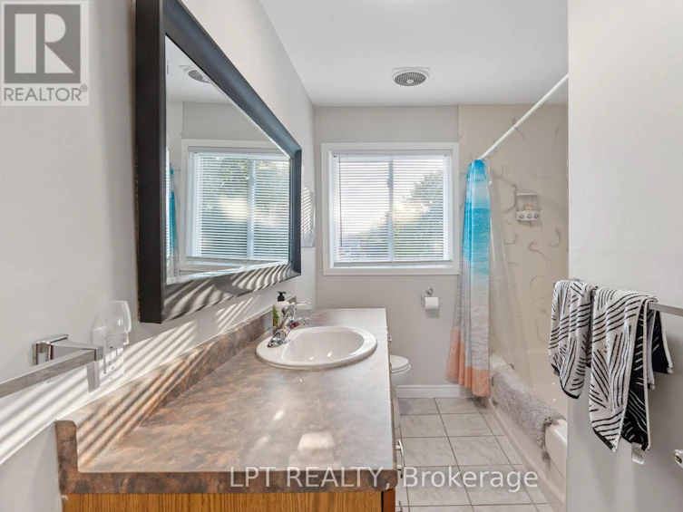 9952 Prince Phillip Street, Lambton Shores, ON, N0M 2N0 - 19